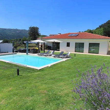 Basto * Кабесейраш-ди-Башту